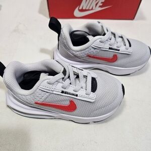 Nike Kids Sneakers Gray and Red
